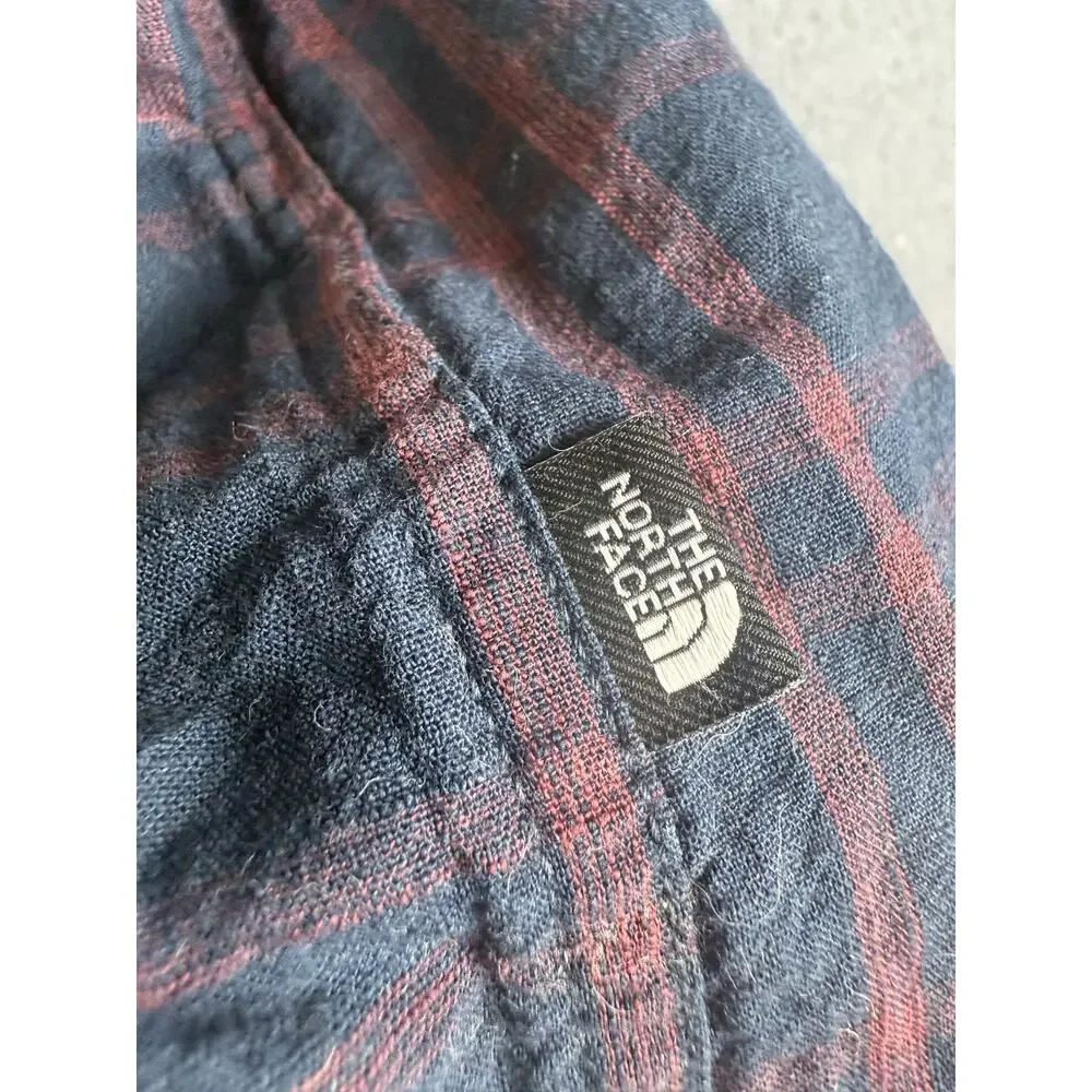 The North Face Shirt Mens XL Plaid Short Sleeve Button Up Outdoors Camping